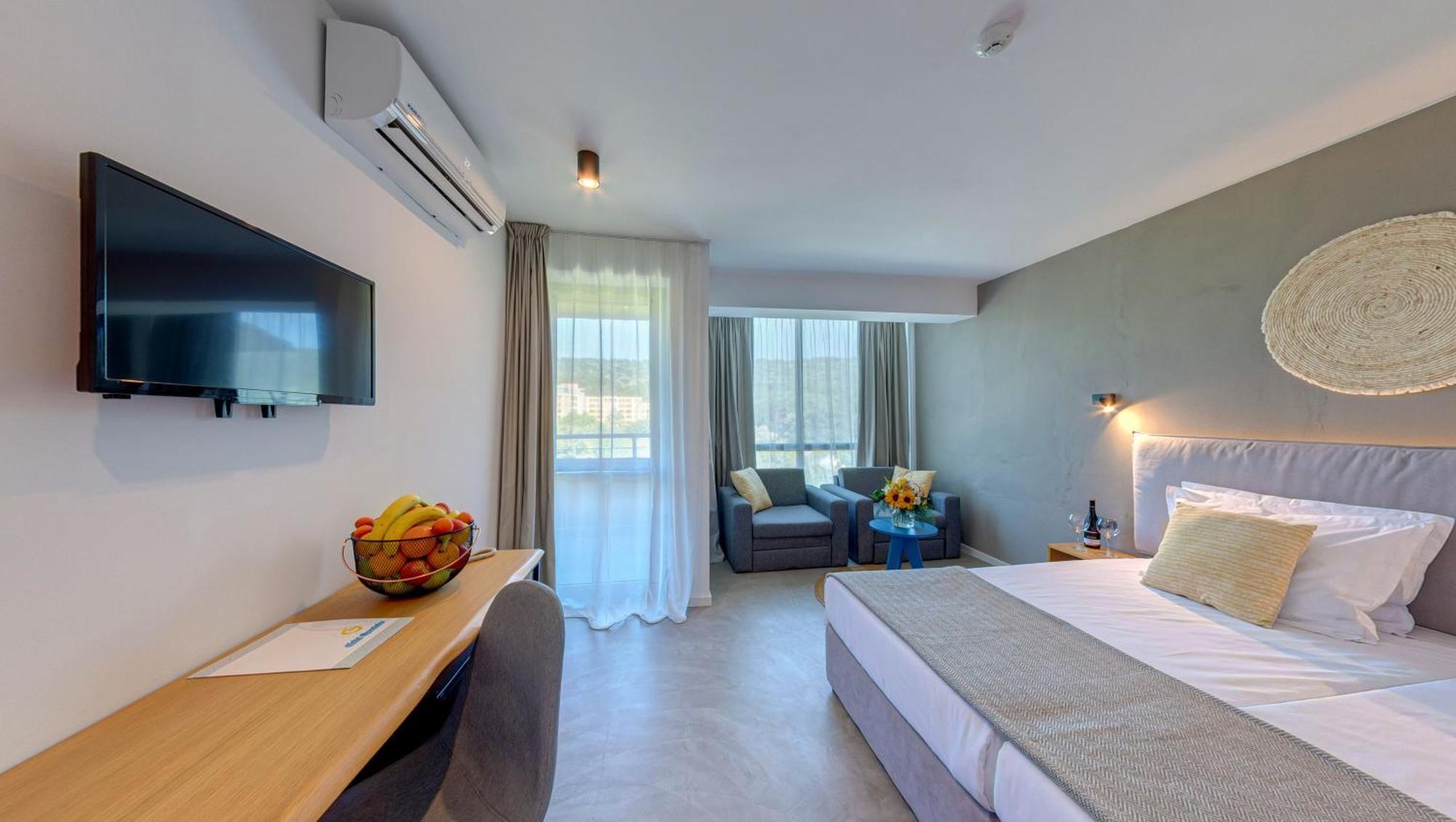 Excelsior Otel Altın Kumlar